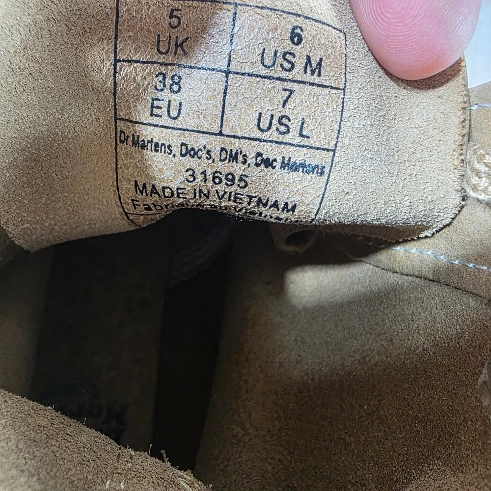 Dr Martens 1460 Tan Suede Leather Lace Up Boots Womens Size 6 M 7 L 31695_8